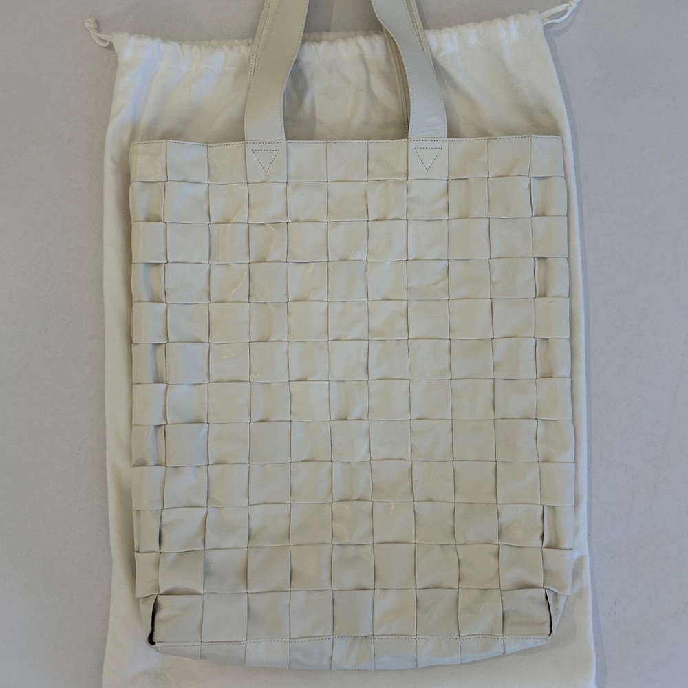 Botega Veneta Cassette Maxi Tote
